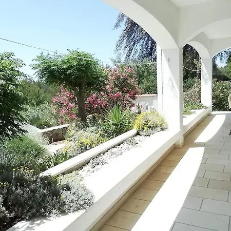 New With Private Path To Sea-mirko